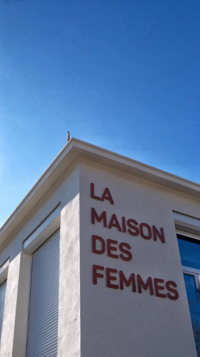 Façade de la Maison des femmes de Toulouse 